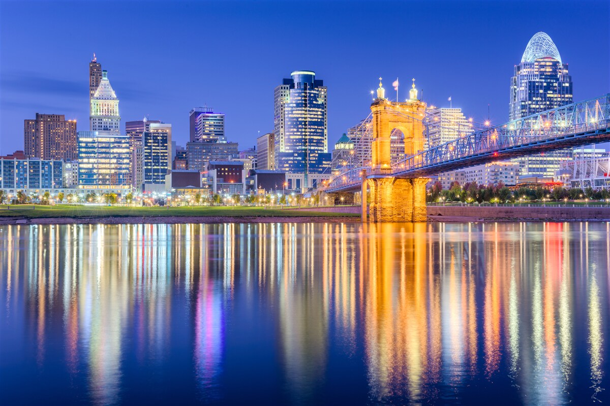 Fototapeta nocne miasto Cincinnati